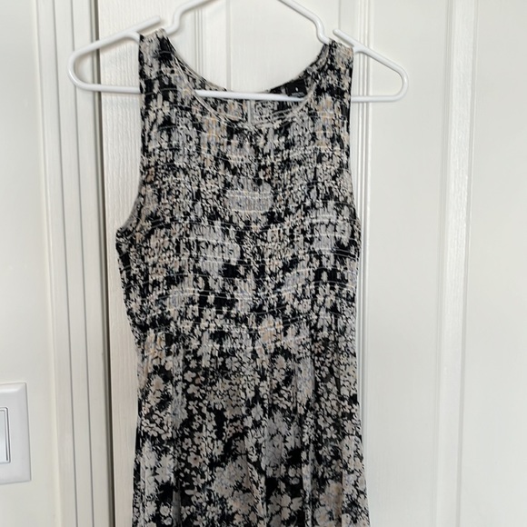 Club Monaco dress - Picture 4 of 16